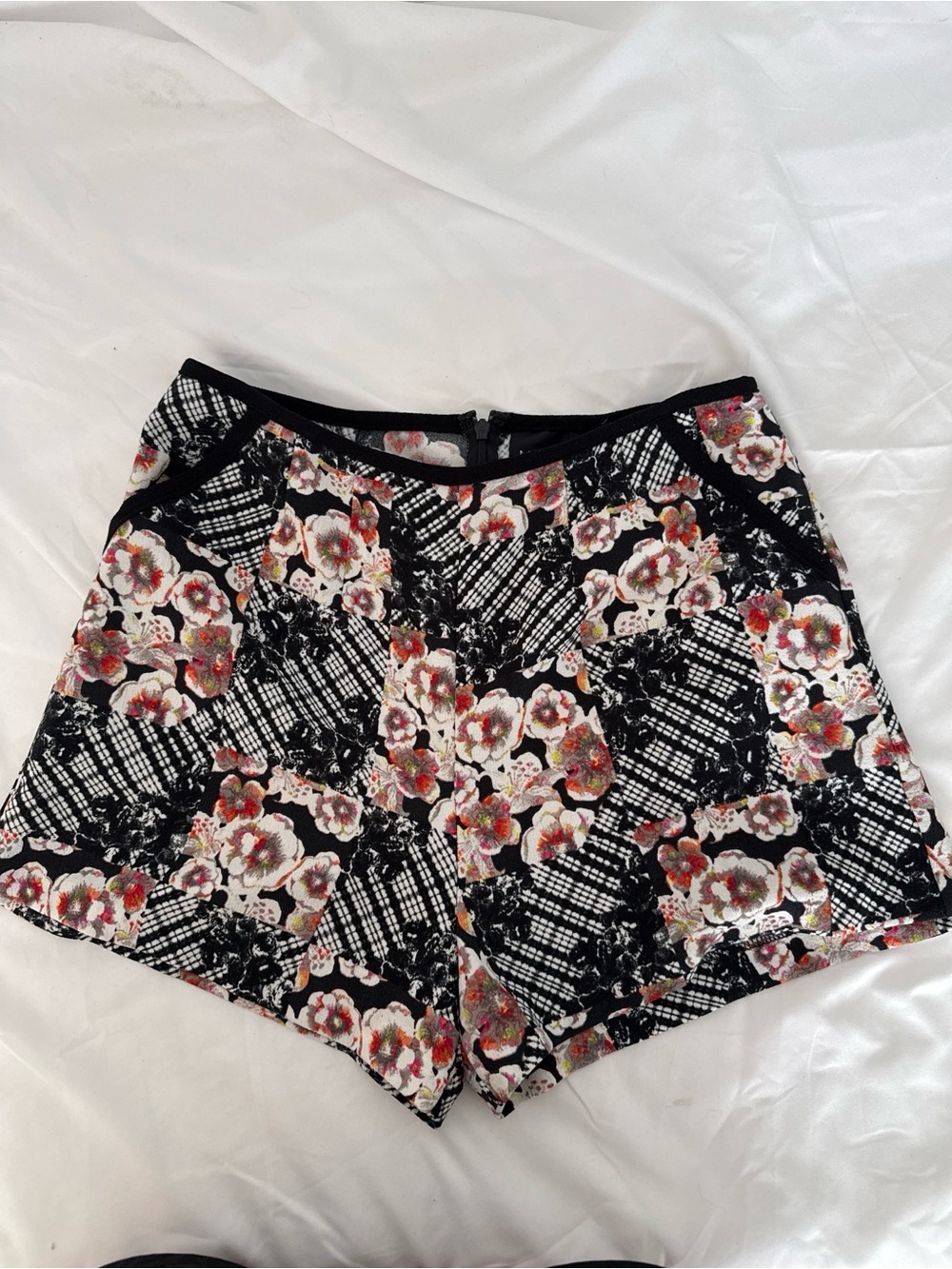 MINKPINK Black Floral Plaid High-Waist Shorts